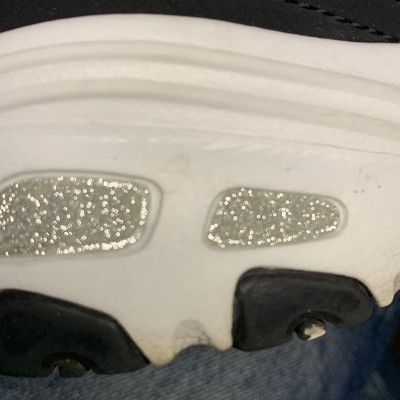 Skechers D’lites Women’s Size 7.5 Black Memory Foam Comfort Sneakers - Picture 4 of 11